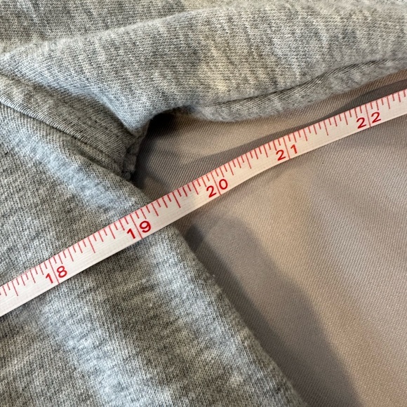 Old Navy “Sunshine Soul” Short Sleeve Sweat Shirt Small - Picture 10 of 13